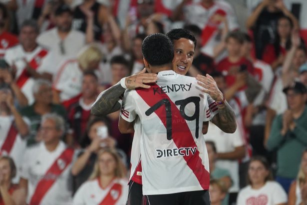 River triunfa en el Monumental: Coudet inicia su era con victoria