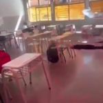 Alumnos desatan una emocionante ‘batalla’ de bengalas en aula de Catamarca