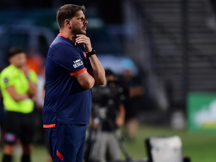 San Lorenzo: Damián Ayude cesado tras amarga derrota ante Defensa