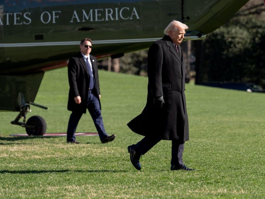 EE.UU. exige $15,000 a ciudadanos de 50 países para visados