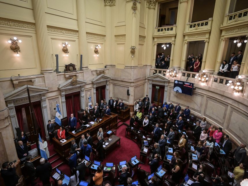 Oposición alerta: Solo el Congreso puede autorizar salida de tropas