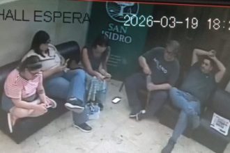 Concejal y funcionarios ocupan oficina del intendente en San Isidro