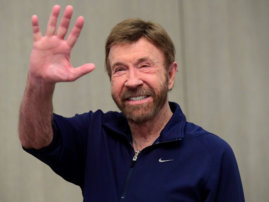 Chuck Norris: La leyenda del cine de acción que nunca se rindió