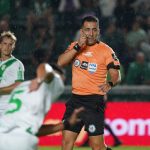 Banfield Resiste con 10 y Triunfa ante Tigre: Lobo Medina Brilla
