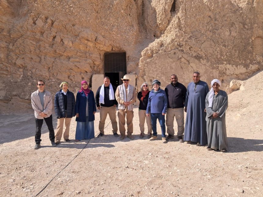 De Argentina a Egipto: Investigadores Desentrañan una Tumba Milenaria