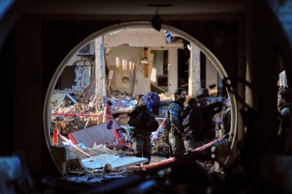 Irán reconoce daños severos en sus plantas y amenaza con destrucción energética