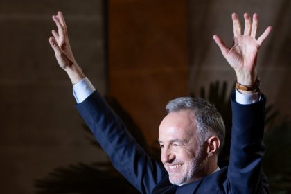 Emmanuel Grégoire: El nuevo alcalde de París y su lucha contra la ultraderecha