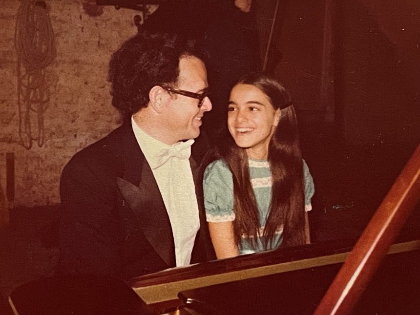 De niño salvado del nazismo a maestro: la dinastía de pianistas