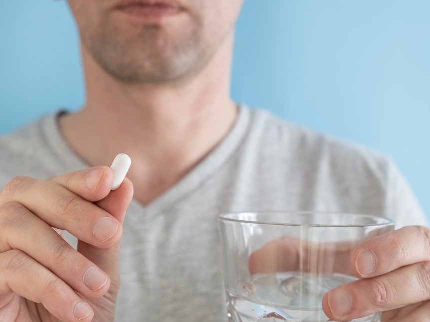 Colesterol y Estatinas: ¿Cuándo Medicarse? Un Experto Analiza Pros y Contras