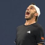 Fran Cerúndolo brilla y avanza a cuartos en el Masters 1000 de Miami