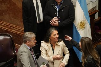 Senado: Gobierno acelera pliego de Crexell y retrasa del padre del ministro