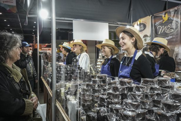 Caminos y Sabores: 20 Años de Éxitos y Nueva Sede Inaugurada