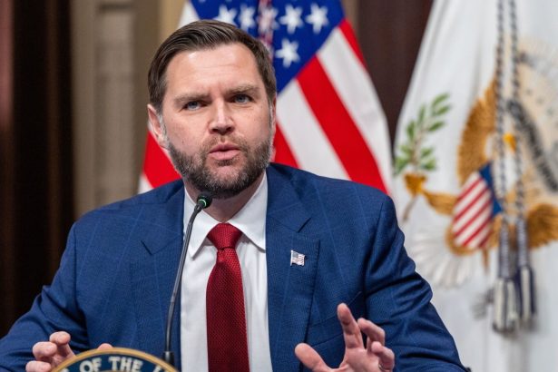 Vicepresidente de EE. UU. llama ‘demonios’ a los extraterrestres