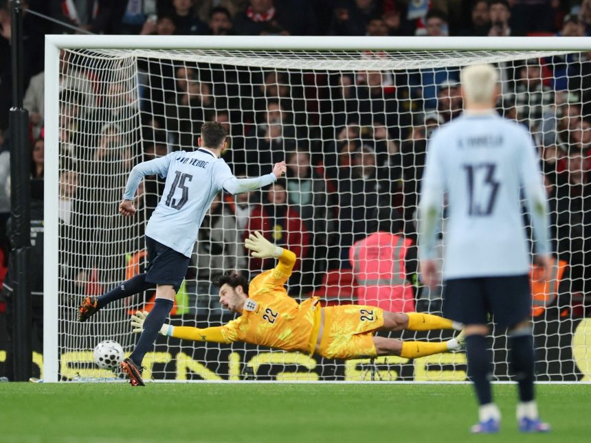 Uruguay Rescata un Empate Épico en Wembley: Bielsa y Valverde Brillan