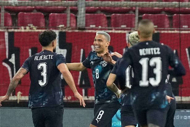 Paraguay brilla: Diego Gómez impulsa la victoria ante Grecia