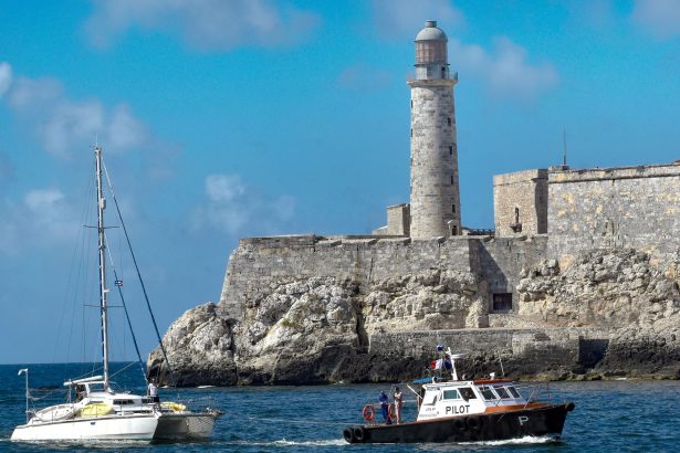 Petrolero ruso sancionado llega a Cuba: ¿Quién usará el crudo?