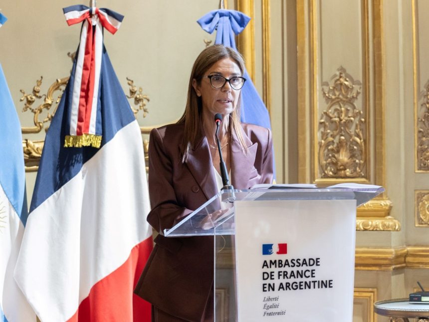 Equidad en Acción: Desafíos para Justicia, Política y Empresas