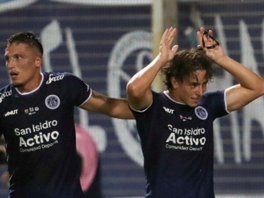 Newell’s en crisis: solo un triunfo y eliminado por Acassuso