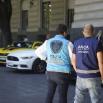 Operativos de Aduana: Incautan $500,000 en Ropa y Drogas
