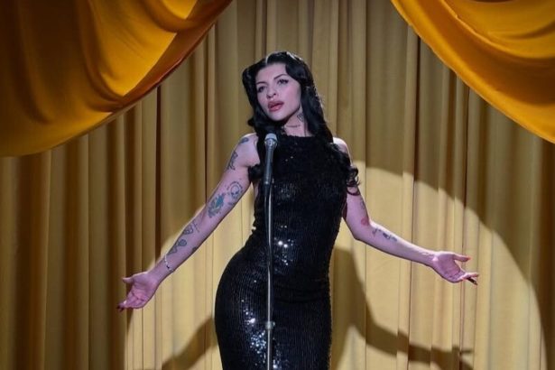 Descubre cómo Cazzu inspiró un proyecto que llegó al Congreso