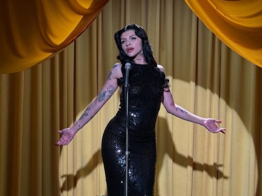 Descubre cómo Cazzu inspiró un proyecto que llegó al Congreso