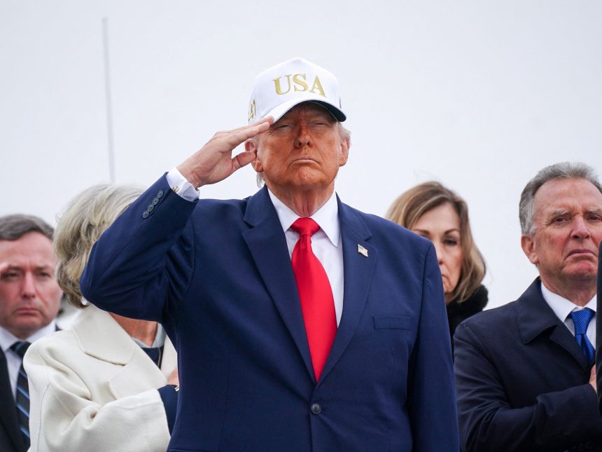 Trump Encuentra una Estrategia para Salir de la Guerra