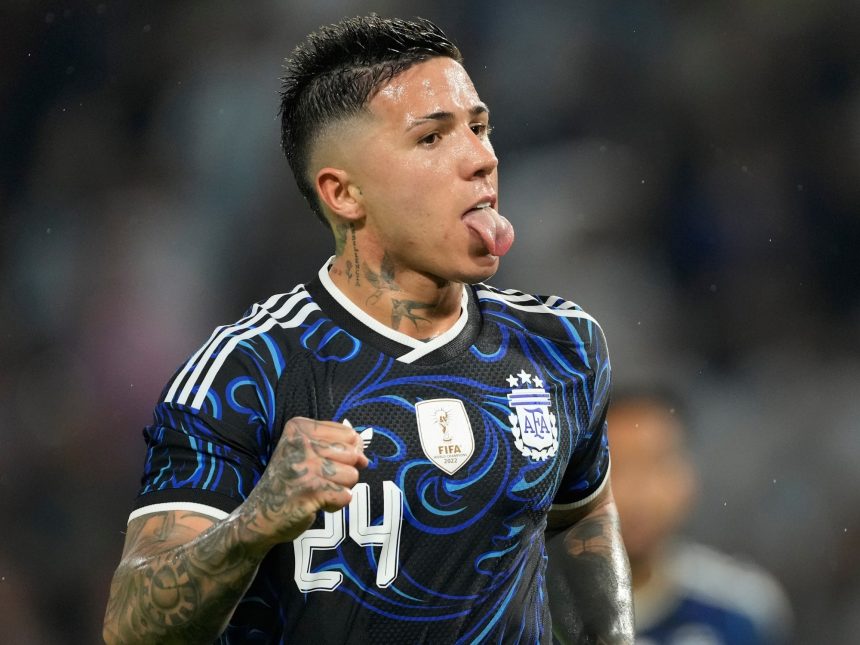 Enzo Fernández sancionado: Chelsea castiga al capitán por sus palabras