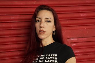 Denisse Romano: La cantante que revolucionó el rock desde la calle