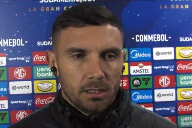 Maravilla Martínez defiende su penal picado en el clásico: ‘No fue falta de respeto