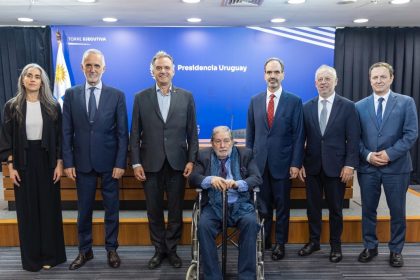 Yamandú Orsi: Uruguay refuerza la libertad de expresión con la SIP