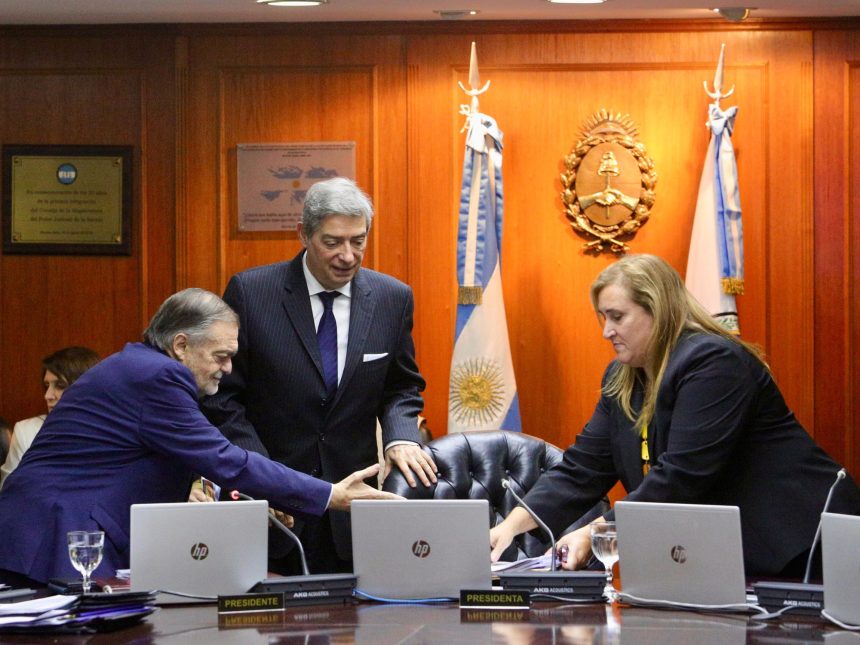 Apoyo renovado a la elección de jueces tras freno de la Magistratura