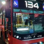 Tragedia en Villa Devoto: joven muere tras caer del colectivo