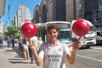 El Mago de los Semáforos: 15 Años Encantando Esquinas