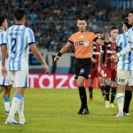 Costas y Rojo se enfrentan tras la expulsión: ¿futuro en Racing?
