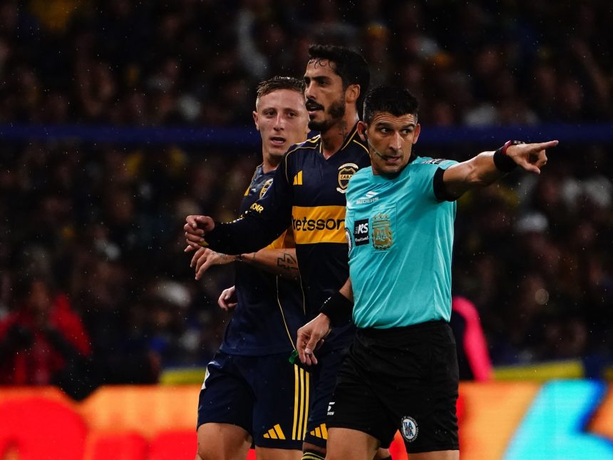 Revelan el audio del VAR: ¿Fue penal para Boca ante Independiente?