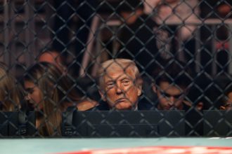 Trump bajo presión: Memes de Jesús, amenazas y la tensión con Irán