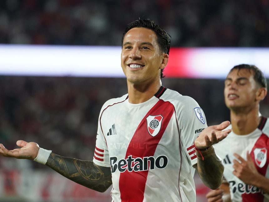 Driussi brilla: River vence a Carabobo y se prepara para el Superclásico