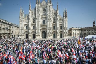 Extrema derecha europea en Milán: exigen deportación masiva de migrantes