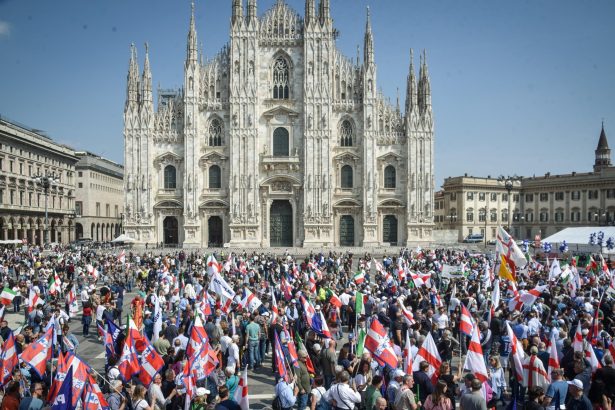 Extrema derecha europea en Milán: exigen deportación masiva de migrantes