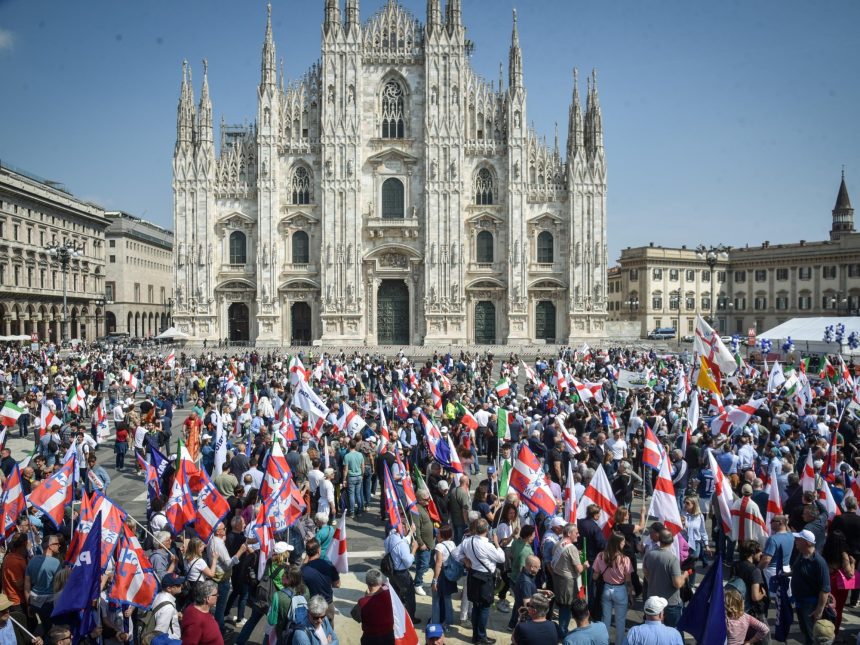 Extrema derecha europea en Milán: exigen deportación masiva de migrantes