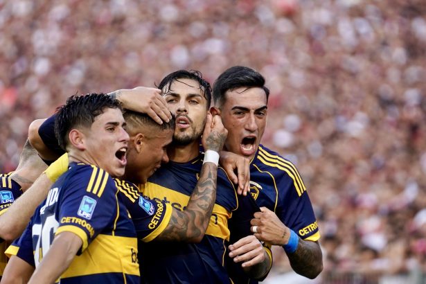 Superclásico: El 1×1 de Boca, Paredes brilla en victoria ante River