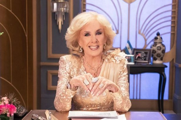 Mirtha Legrand se ausenta de su programa por problemas respiratorios