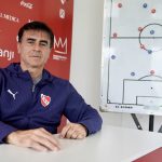 Gustavo Quinteros revela su estrategia para revivir a Independiente