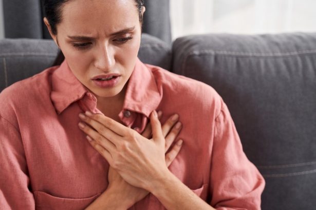 Alerta: El peligroso ‘punto ciego’ cardíaco en mujeres jóvenes y su prevención