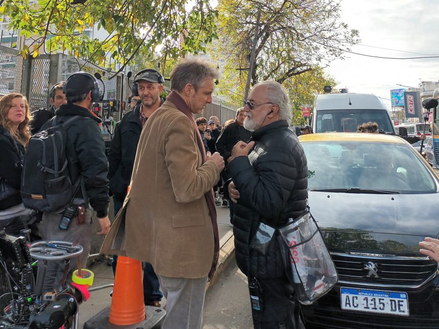 Damián Szifron transforma Ramos Mejía: exclusivo detrás de El sobrino