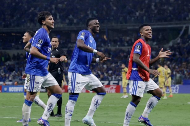 Boca pierde el invicto en Brasil: Cruzeiro brilla tras polémica