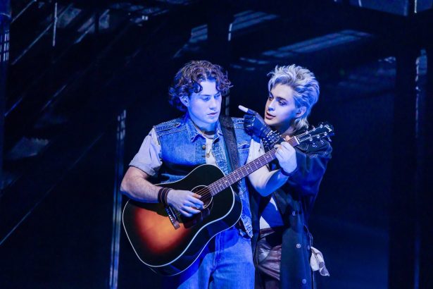 Premios Tony 2023: The Lost Boys y Schmigadoon! brillan con 12 nominaciones
