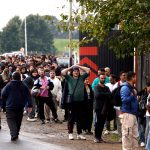 Más de 6 cuadras de fila: La búsqueda de empleo en Moreno