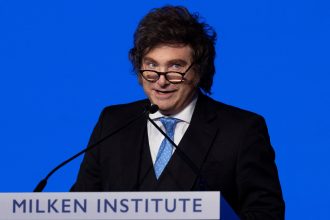 Resultados de encuesta: ¿Milei tiene futuro en la reelección 2027?