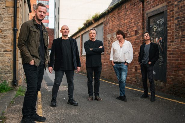 The Chameleons: La Banda de Culto Británica que Debuta en Buenos Aires